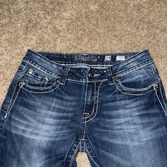 Miss Me Capri Jeans Sz. 29 Thick Stitch Lightly distressed Pockets. F - Picture 3 of 5